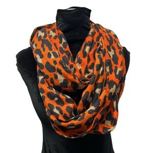 Fashion scarf animal print orange tan infinity loop scarf chunky 35”x24”